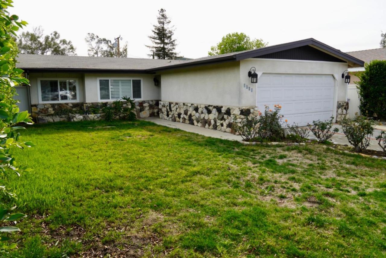 Villa Cozy Family Hideaway, Sleeps 8, 4 Tv'S Yard, Shops à Simi Valley Extérieur photo