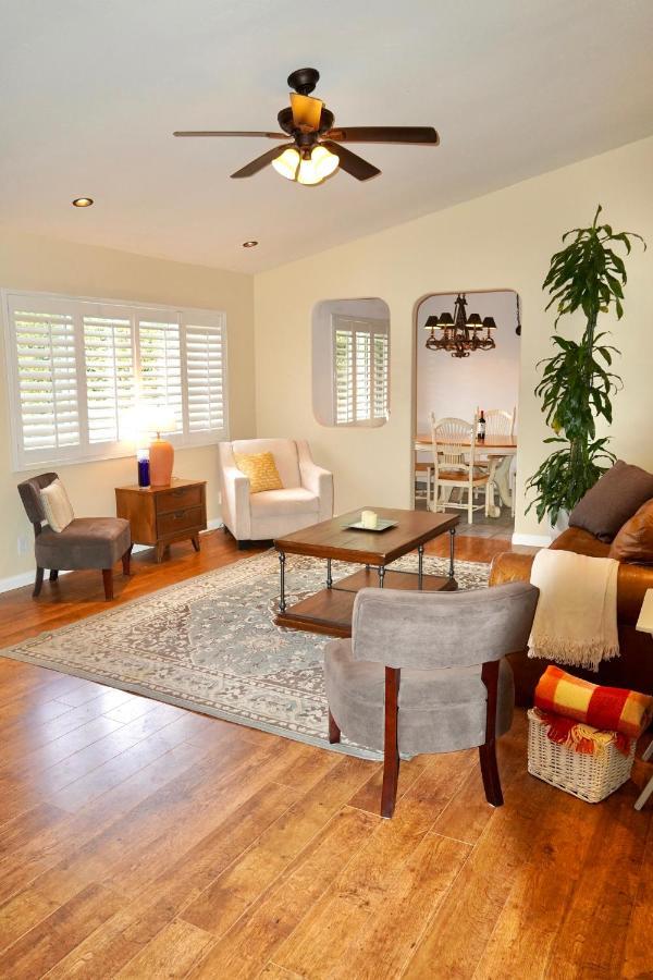 Villa Cozy Family Hideaway, Sleeps 8, 4 Tv'S Yard, Shops à Simi Valley Extérieur photo