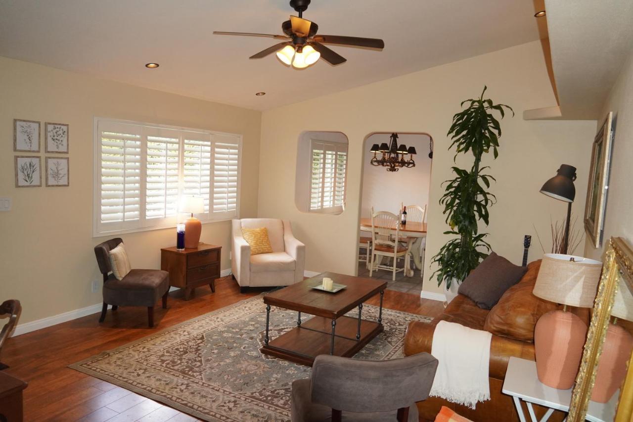 Villa Cozy Family Hideaway, Sleeps 8, 4 Tv'S Yard, Shops à Simi Valley Extérieur photo